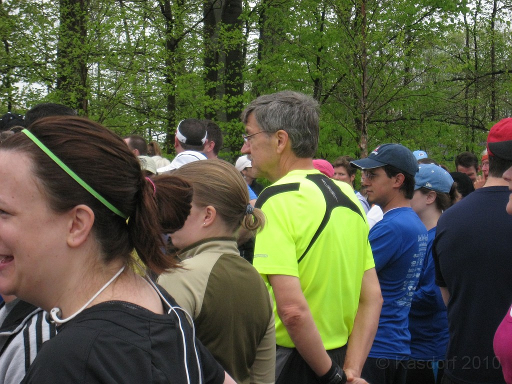 Live Like Andi 2010 030.jpg - Just hanging out waiting for the start of the race.